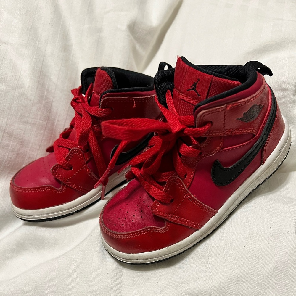 Air Jordan Toddler size 8